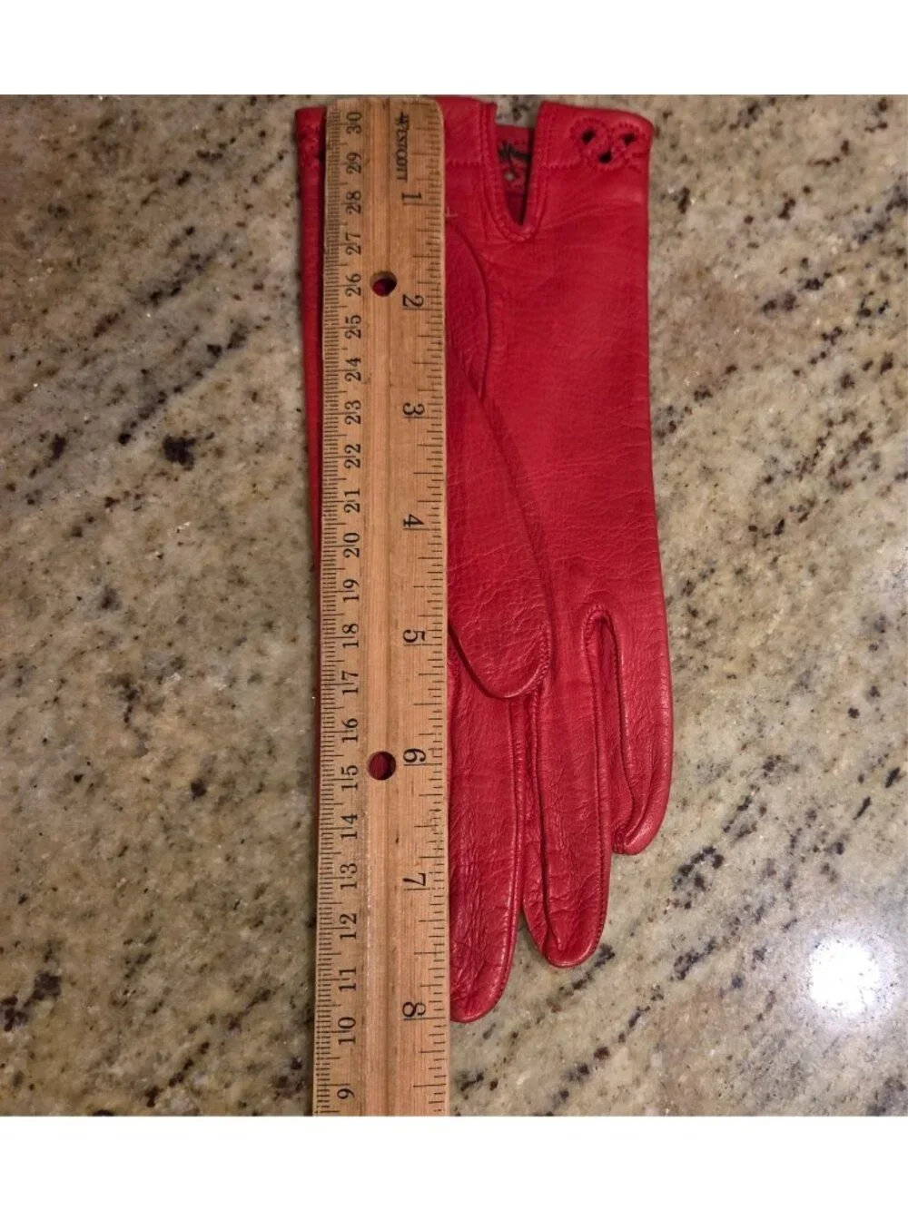 Vintage Womens Size M Red Soft Leather Formal Gloves Eyelet Wrist Italy